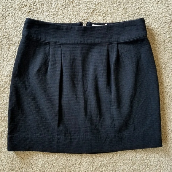 Urban Outfitters Dresses & Skirts - UO Silence+Noise Black Textured Mini Skirt